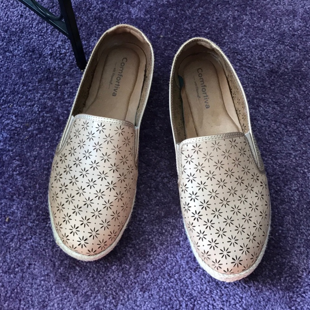 Comfortiva shoes